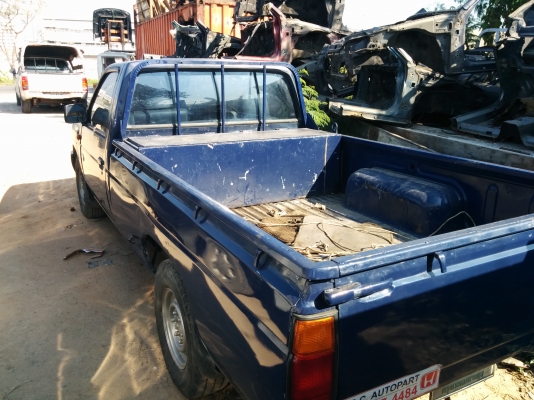 ขาย Nissan Big-M เครื่อง Z20 (เดิม) ติด LPG