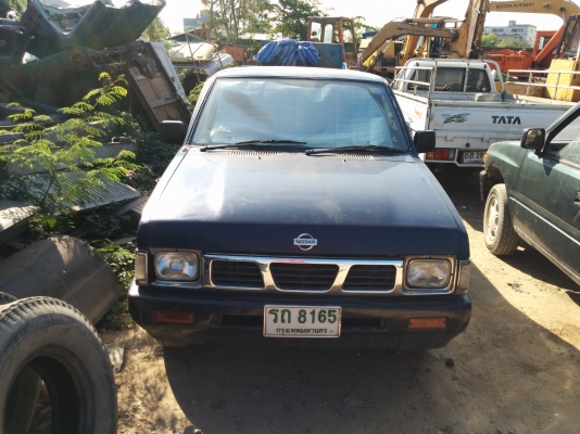 ขาย Nissan Big-M เครื่อง Z20 (เดิม) ติด LPG