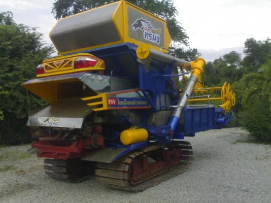 รถเกี่ยวข้าวไทยเส็งยนต์ รถเกี่ยวข้าวไทยเส็งยนต์