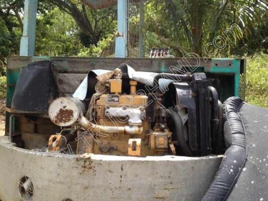 รถแบคโฮ ยี่ห้อ KOMATSU 35UU รถแบคโฮ ยี่ห้อ KOMATSU 35UU