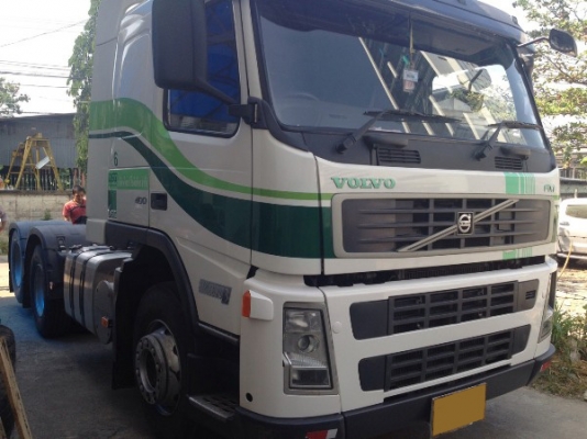 รถบรรทุก 10 ล้อหัวลาก ยี่ห้อ VOLVO รถบรรทุก 10 ล้อหัวลาก ยี่ห้อ VOLVO