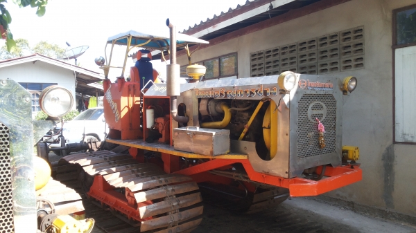 ขายด่วน6ล้อเทเลอร์195นางฟ้ารถห้างเเท้แยกหรือคู่รถตีดินไทยเจริญพร้อมใช้งาน