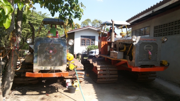 ขายด่วน6ล้อเทเลอร์195นางฟ้ารถห้างเเท้แยกหรือคู่รถตีดินไทยเจริญพร้อมใช้งาน