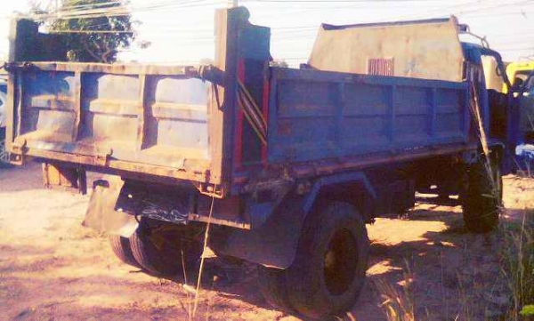 ***ขายแล้วครับขอบคุณ Truck2hand ขาย6ล้อดั๊มดิน 115ประกอบ NPR59L 4BD1 115แรง เครื่องแน่นแรงดี ช่วงล่างใหญ่F หน้า-หลัง คัสซีดี กระบะดั๊มเหล็ก5ตันยิงหน้ายาว3.60ม.สภาพดี พื้นดีข้างดี หัวเก๋งดีภายในคอนโซลดี เกียร์สั้น พ.พาวเวอร์ ยาง8.25 ดี6เส้น รถใช้งานทุกวัน ***ขายแล้วครับขอบคุณ Truck2hand ขาย6ล้อดั๊มดิน 115ประกอบ NPR59L 4BD1 115แรง เครื่องแน่นแรงดี ช่วงล่างใหญ่F หน้า-หลัง คัสซีดี กระบะดั๊มเหล็ก5ตันยิงหน้ายาว3.60ม.สภาพดี พื้นดีข้างดี หัวเก๋งดีภายในคอนโซลดี เกียร์สั้น พ.พาวเวอร์ ยาง8.25 ดี6เส้น รถใช้งานทุกวัน