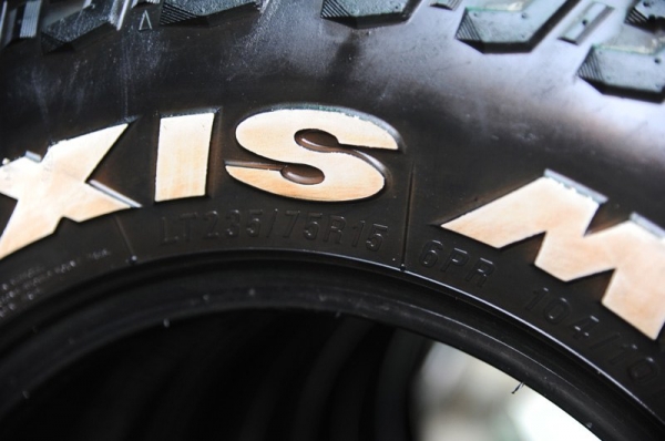 ยาง Maxxis764 235 75 15 *ขายแล้วครับ