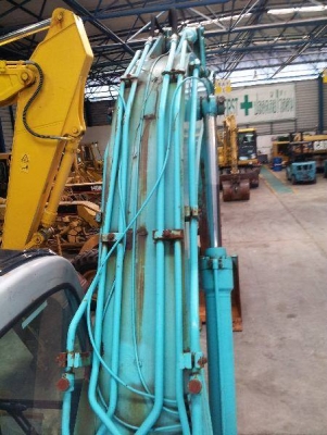 ขาย! รถขุด(แบคโฮ)นำเข้ามือสอง KOBELCO / SK200-6E / YN08-34311 / ปี2003 / 6,520ชม / ราคาพิเศษสำหรับต้นปี
