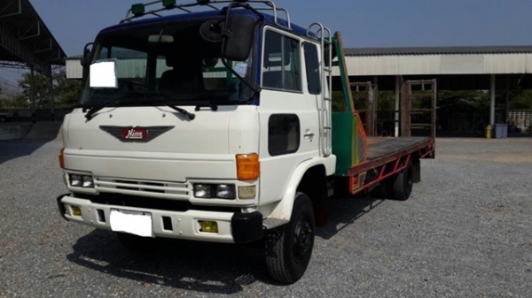 ขายรถบรรทุกหกล้อฮีโน่ FD176 เครื่อง185 แรงม้า HO7C เทเลอร์หาางปลา