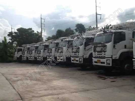 รถบรรทุกพ่วงแม่-ลูก  ยี่ห้อ ISUZU รุ่น DECA  360 แรงม้า (มีทั้งหมด 10 พ่วง)