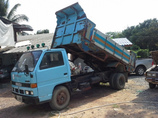 ขายด่วน รถหกล้อดัมพ์ ISUZU NPR130 ,3.50 เมตร สภาพพร้อมใช้