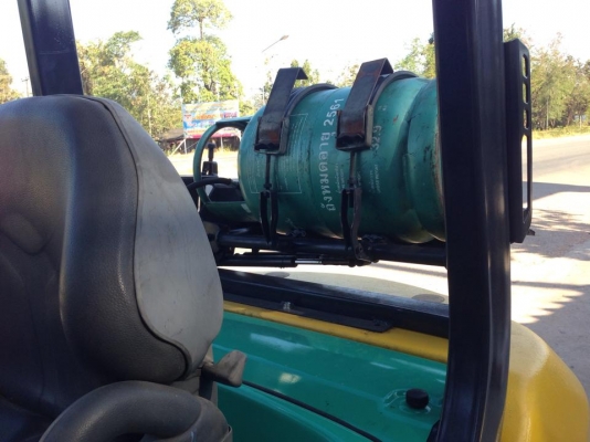 ขายโฟล์คลิฟท์ komatsu รุ่น16 ติดแก๊ส เสา3ม. 2.5ตัน ขายโฟล์คลิฟท์ komatsu รุ่น16 ติดแก๊ส เสา3ม. 2.5ตัน