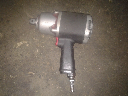 บล็อคลมตัวใหญ่า