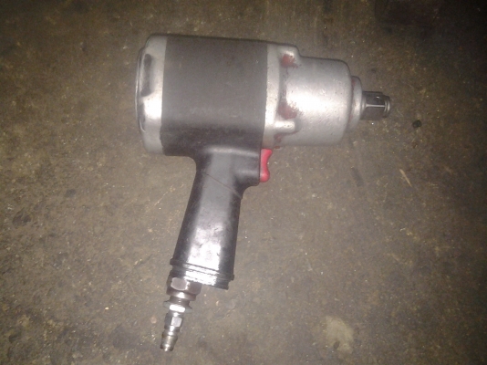 บล็อคลมตัวใหญ่า