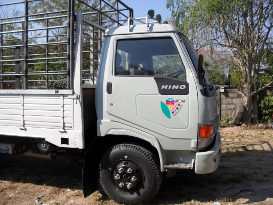 รถบรรทุก 6 ล้อกลาง รถบรรทุก 6 ล้อกลาง