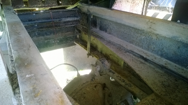 10ล้อ2เพลาดั้ม หัวเจ รถดี สีไม่สวยเครื่อง6BG1 175แรงเครื่องสวย แห้ง เบรคทิฟฟี่ พ.เพาเวอร์ ช่วงล่างสวย เล่มพร้อมภาษีไม่ขาด