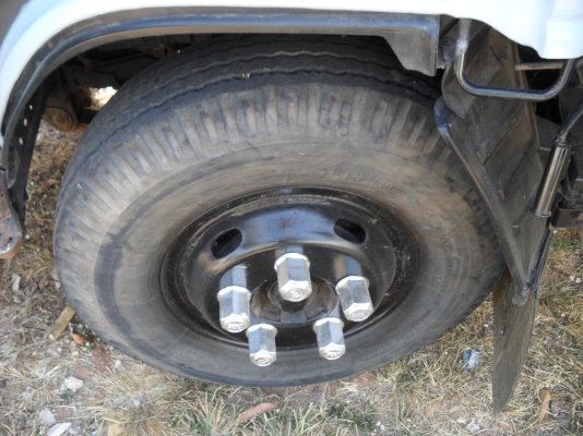 รถบรรทุก 6 ล้อกลาง รถบรรทุก 6 ล้อกลาง