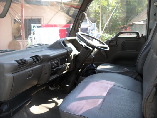 รถบรรทุก 6 ล้อกลาง รถบรรทุก 6 ล้อกลาง