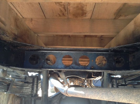 ขาย 6 ล้อ ISUZU 85 แรงม้าสภาพพร้อมใช้ เครื่องดี คัสซีสวย ยางเต็ม ทะเบียน ม.79 ชุดโอนครบทุกอย่างพร้อมโอนทั่วไทย