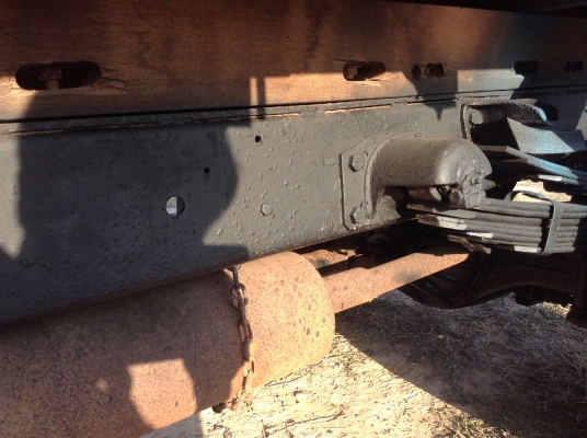 ขาย 6 ล้อ ISUZU 85 แรงม้าสภาพพร้อมใช้ เครื่องดี คัสซีสวย ยางเต็ม ทะเบียน ม.79 ชุดโอนครบทุกอย่างพร้อมโอนทั่วไทย