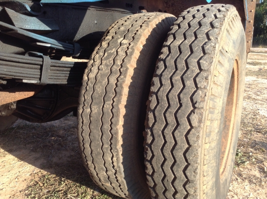 ขาย 6 ล้อ ISUZU 85 แรงม้าสภาพพร้อมใช้ เครื่องดี คัสซีสวย ยางเต็ม ทะเบียน ม.79 ชุดโอนครบทุกอย่างพร้อมโอนทั่วไทย