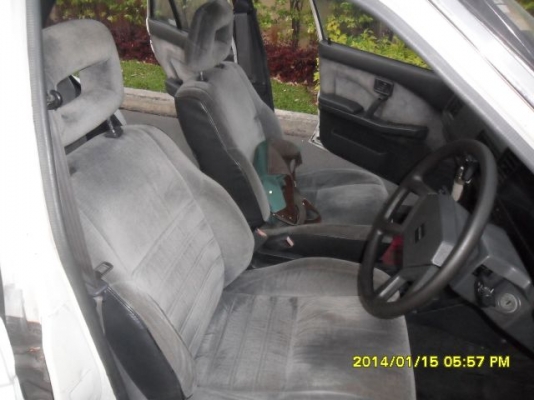 ขายรถนิสสันเซ็ลทร้าเครื่องเดิม1.5เกียร์ออโต้ติดแก๊สLPGภายในสวยเดิมกระจกไฟฟ้าเซ็ลทรัลล็อควิทยุCDตัวถังเิิดิมๆสีมีริ้วรอยรถขับดีพร้อมใช้ภาษี57เอกสารพร้อมขายถูกครับ