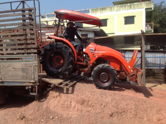 ปัญญาแทรคเตอร์มาแล้ว...จัดมาคูโบต้า L3608  โรตาลี่ตราช้างRX163 ตามสภาพครับ