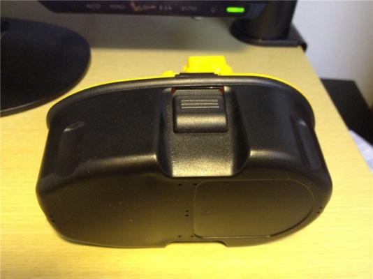 Battery Dewalt NiMH 18V 2000mAh หนัก 0.84kg สำหรับสว่านไร้สาย Battery Dewalt NiMH 18V 2000mAh หนัก 0.84kg สำหรับสว่านไร้สาย