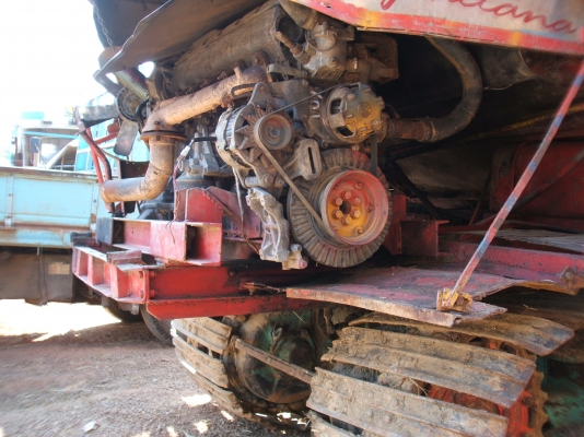 ขายรถเกี่ยวข้าวศักดิ์พัฒนา *แยกชิ้นส่วนขาย ต้องการส่วนไหนก็ได้*