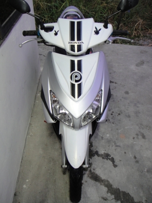 ขายHonda Click Play สีขาว-เทา ปี51