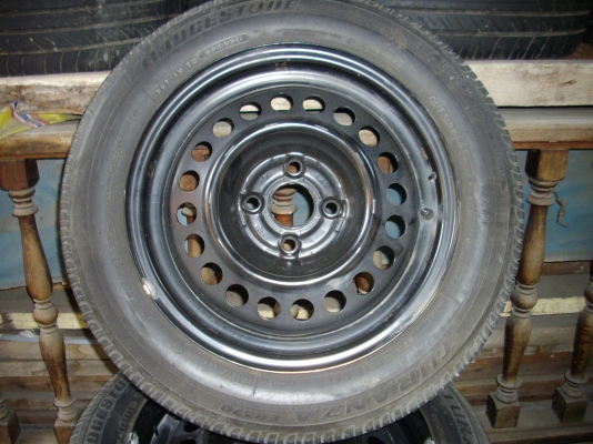 ขายยางพร้อมกระทะล้อ Honda City ขายยางพร้อมกระทะล้อ Honda City