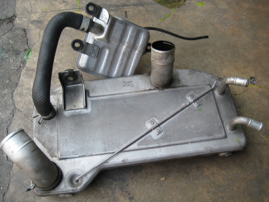 ขายอินเตอร์น้ำเครื่อง 1kz รถตู้ ขายอินเตอร์น้ำเครื่อง 1kz รถตู้