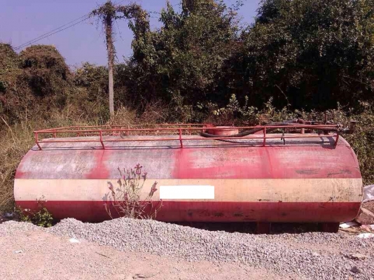 ขายถังน้ำ 12000 ลิตร ไม่ผุ ยกลงจากรถน้ำ สิบล้อ