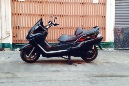 ธารนนบุรี//ขาย yamaha majesty250 ปี98 เครื่องดีแรงๆ รถอินวอยท์ +พรบ ราคา38,500บาท