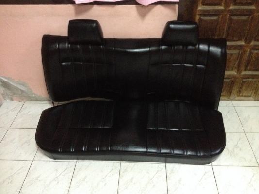 ขายเบาะหนัง ด้านหลัง2ชิ้น สีดำ BMW e30 สภาพสวย ราคา2000บาท โทร0975077464โส กทม ขายเบาะหนัง ด้านหลัง2ชิ้น สีดำ BMW e30 สภาพสวย ราคา2000บาท โทร0975077464โส กทม