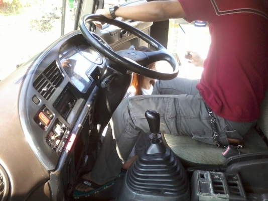 ขายดาวน์รถหกล้อตู้เปิดรอบคัน ยาว 7.2 เมตร ขายดาวน์รถหกล้อตู้เปิดรอบคัน ยาว 7.2 เมตร