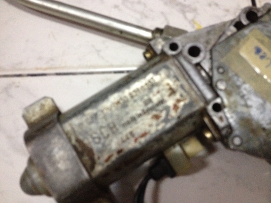 ขายชุดมอเตอร์กระจกไฟฟ้า BMW e30 1ชุด สภาพดีใช้งานได้ปกติ คู่หน้าราคา1900บาท คู่หลังราคา1900บาท ถ้าเอาทั้งชุดลดให้ ราคา3500บาท โทร0875077464โส กทม ขายชุดมอเตอร์กระจกไฟฟ้า BMW e30 1ชุด สภาพดีใช้งานได้ปกติ คู่หน้าราคา1900บาท คู่หลังราคา1900บาท ถ้าเอาทั้งชุดลดให้ ราคา3500บาท โทร0875077464โส กทม