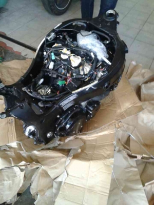 ธารนนทบุรี//ขาย suzuki hayabuza1300 ปี2008 สวยๆเดิมๆวิ่งมา8xxx  รถอินวอยท์+พรบ ราคา350,000บาท