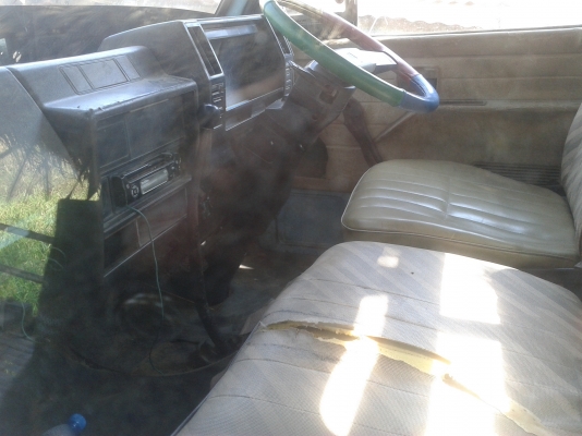 ขาย ISUZU NKR88HP เครื่องดี แคชซีสวย ขาย ISUZU NKR88HP เครื่องดี แคชซีสวย