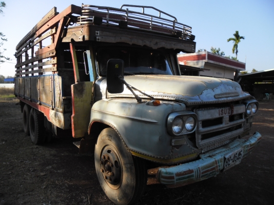 ขายรถบรรทุก 10 ล้อห้นายาวเพลาเดียว ขายรถบรรทุก 10 ล้อห้นายาวเพลาเดียว