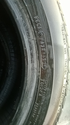 ขายยางDUNLOP 185 60 15ชุดละ3200