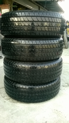 ขายยางDUNLOP 185 60 15ชุดละ3200