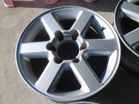 แม็ก 16 ของแท้อิซุซุ