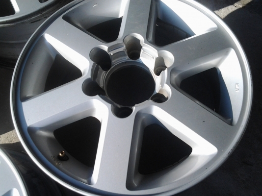 แม็ก 16 ของแท้อิซุซุ