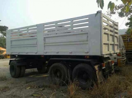 ขายหาง พ่วงดั้ม SKC  3 เพลา ยัด. ปี 46  สนใจติดต่อ 081 - 6079515