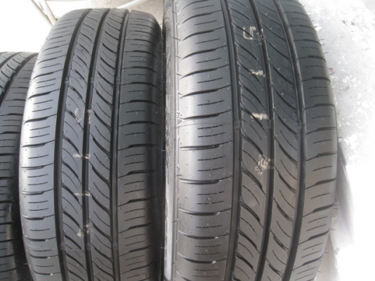 ขายล้อแม็กป้ายแดง New yaris 15"x5.5" et45 4รู100 +ยางยางผลิตสัปดาห์ที่50 ปี13  สนใจติดต่อเล็กคลองสามครับ (081-3747940)