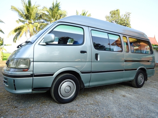 รถตู้  Toyota commuter  หลังคาสูง ช่วงยาว  ขับดี ประหยัด เอกสารพร้อมโอน