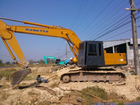 เปลี่ยนเครื่องใหม่ pc200-3 ราคา345,000 0895770265 เปลี่ยนเครื่องใหม่ pc200-3 ราคา345,000 0895770265