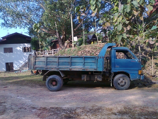 หกล้อพร้อมใช้ ISUZU KS 115 แรงม้า เครื่องดี คัสซีงาม ยางดีทุกเส้น ตัดราคาเหลือ 320,000 บาท.