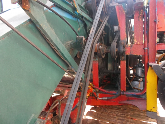 ขายรถเกี่ยวข้าวค (แพคู่) สุรชัยการช่าง&amp;ไทยเจริญการช่าง