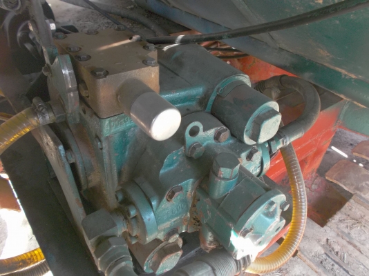 ขายรถเกี่ยวข้าวค (แพคู่) สุรชัยการช่าง&amp;ไทยเจริญการช่าง