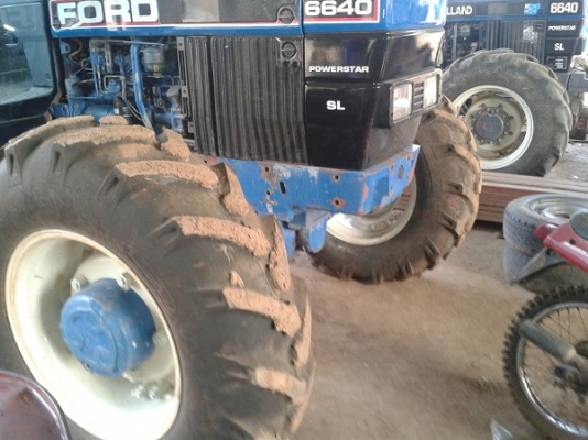 ขายแล้วขอบคุณเฮียสุรชัย กาญจนบุรีมากครับ รถไถฟอร์ด6640 2เพลา คานคาราโร่ ดุมมนรุ่นใหม่ เครื่องดี+เกียร์12X12+ท้ายธรรมดา